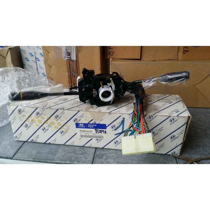 SWITCH ASSY-MULTIFUNCTION HYUNDAI EXCEL DEVIOLUCI COMPLETO 93400-21151